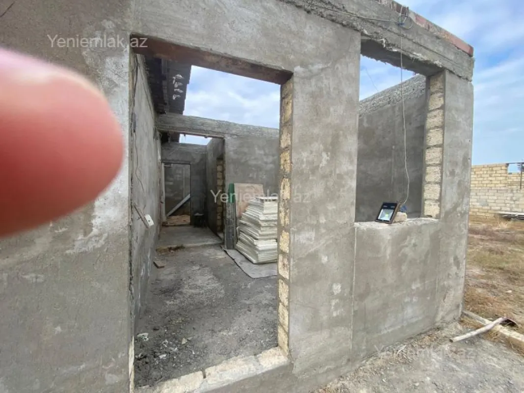 Satılır 4 otaqlı həyət evi 120 m²