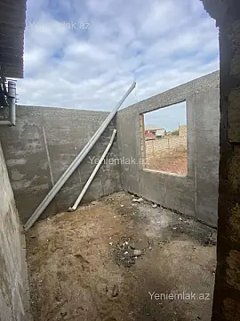 Satılır 4 otaqlı həyət evi 120 m²