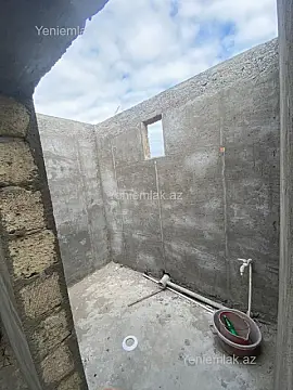 Satılır 4 otaqlı həyət evi 120 m²