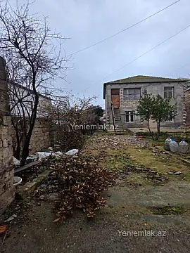 Satılır 4 otaqlı həyət evi 140 m²
