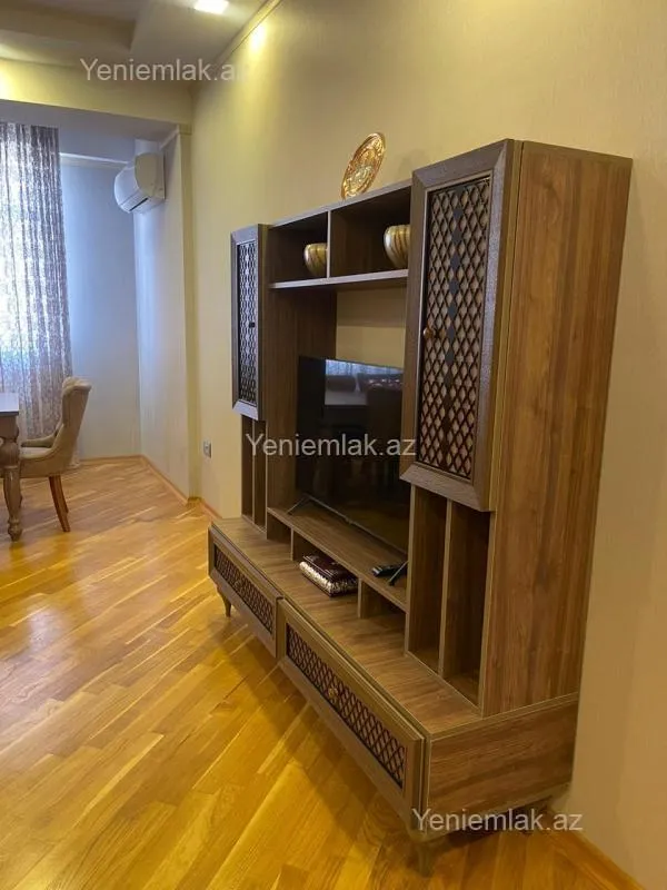 Satılır 3 otaqlı yeni tikili 145 m²