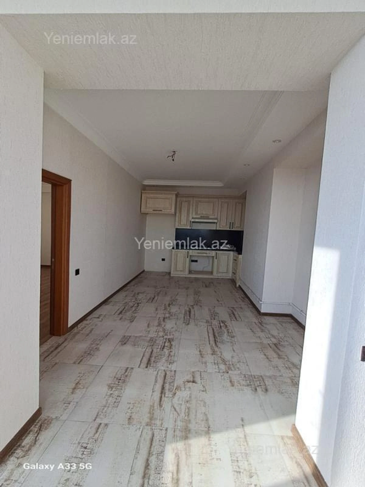 Satılır 2 otaqlı yeni tikili 74 m²