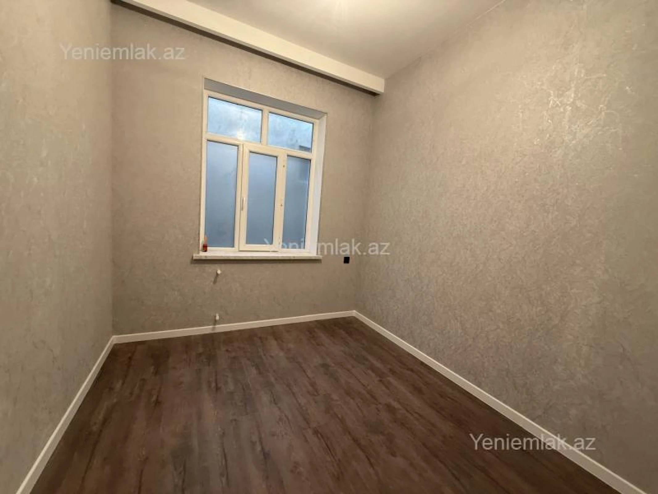 Satılır 4 otaqlı həyət evi 120 m²