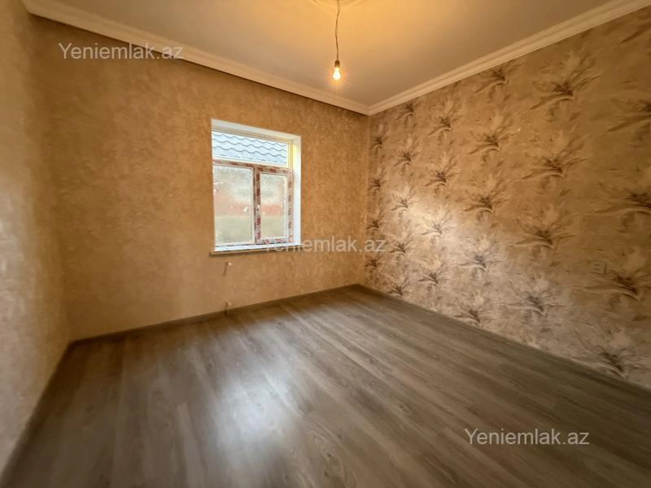 Satılır 4 otaqlı həyət evi 120 m²