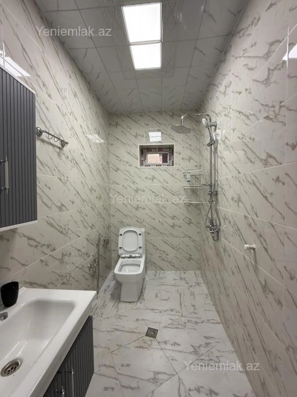 Satılır 4 otaqlı həyət evi 120 m²