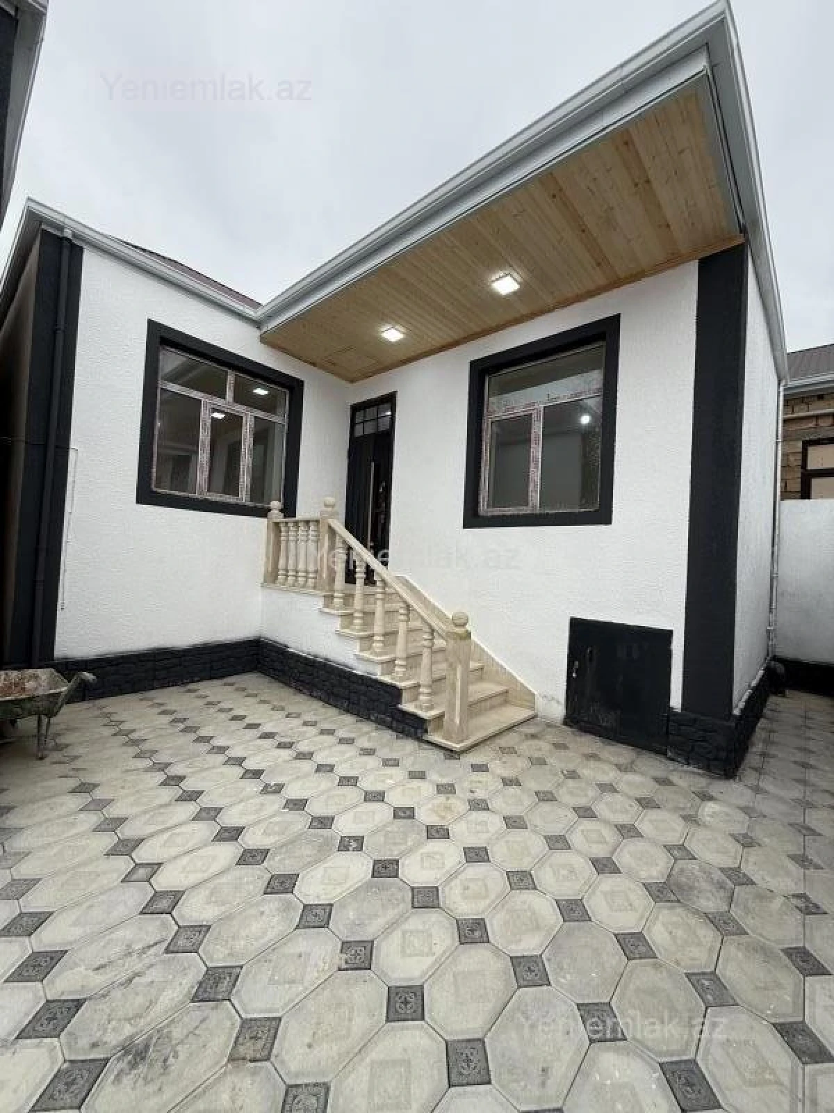 Satılır 2 otaqlı həyət evi 60 m²