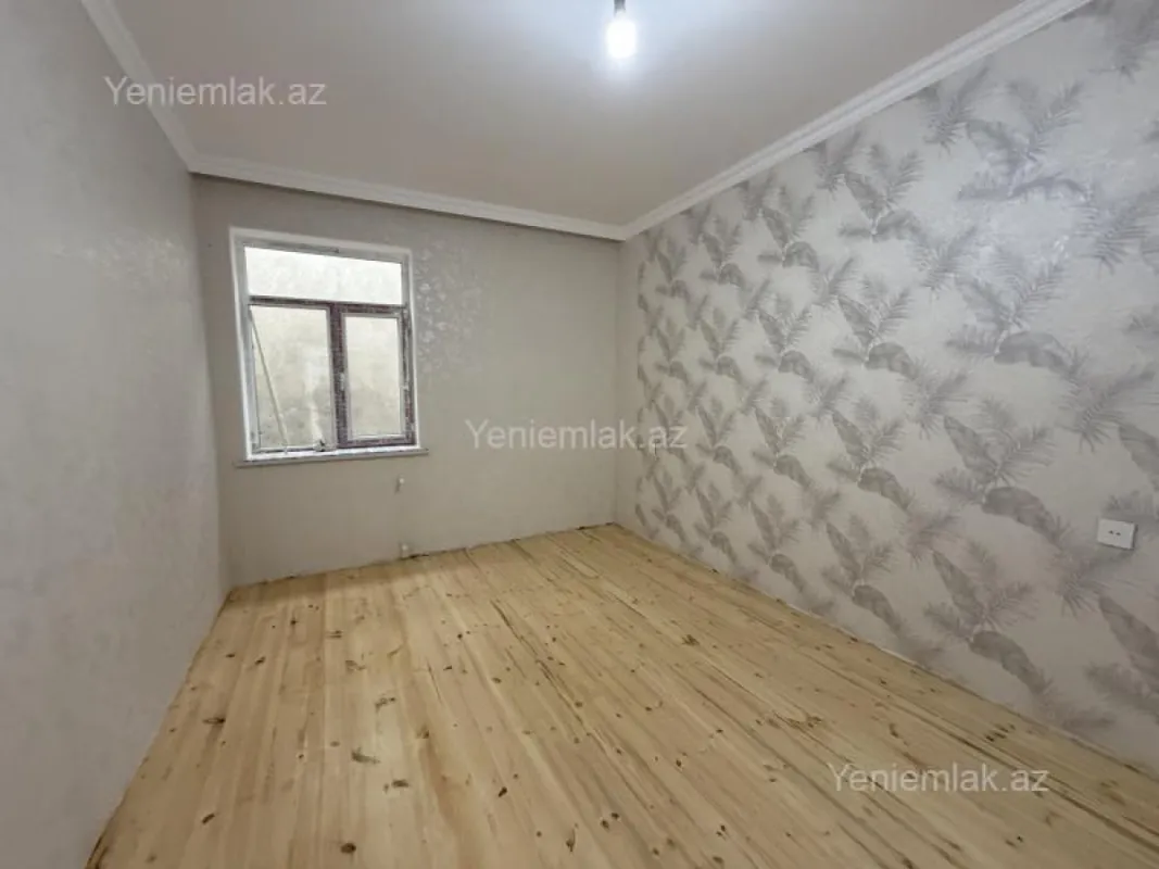 Satılır 2 otaqlı həyət evi 60 m²