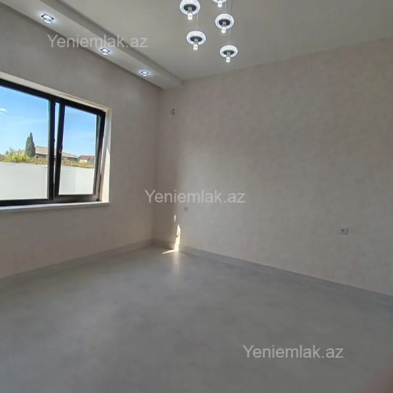 Satılır 4 otaqlı həyət evi 140 m²