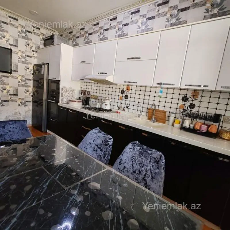 Satılır 3 otaqlı həyət evi 120 m²