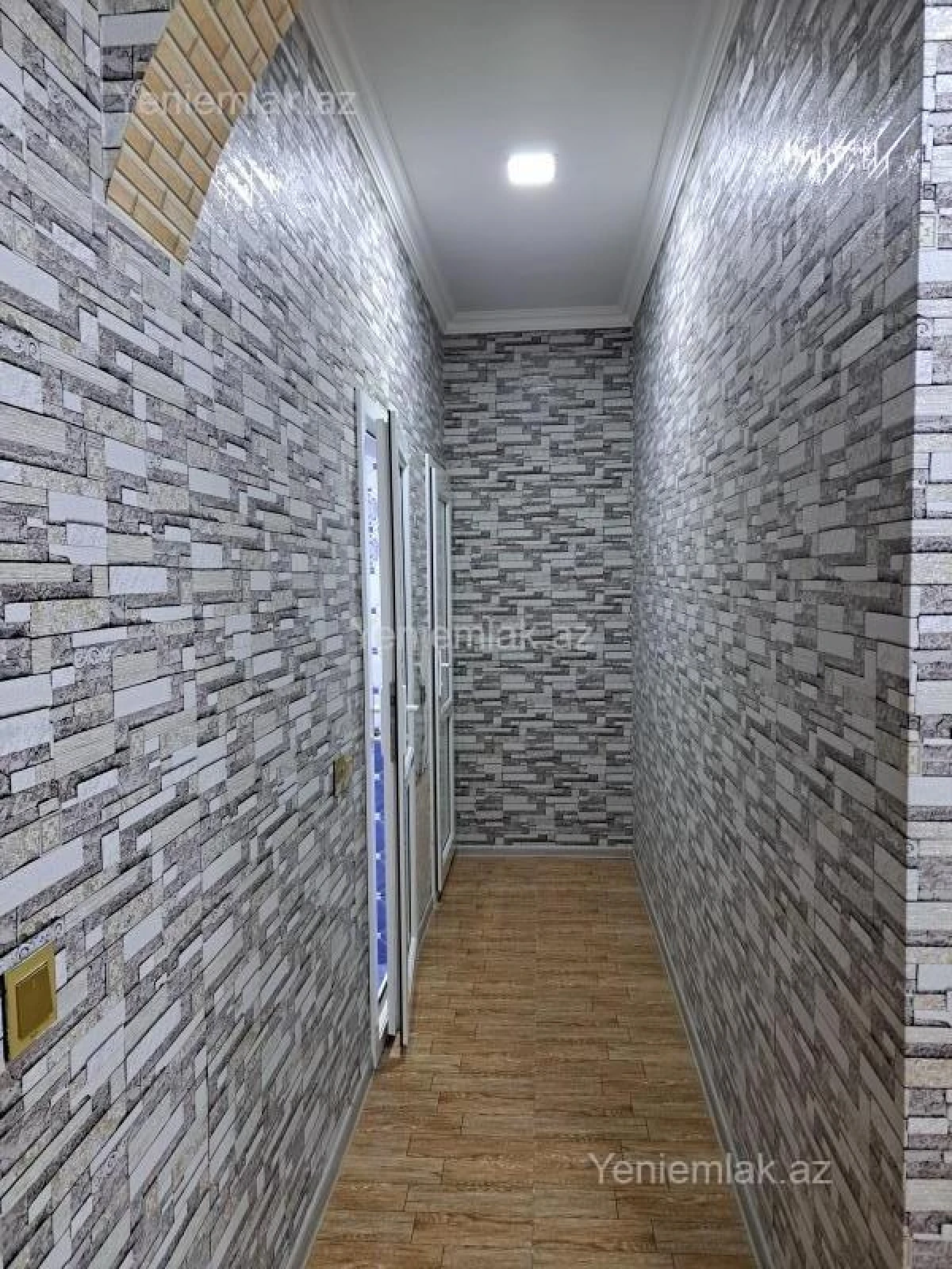 Satılır 4 otaqlı həyət evi 102 m²