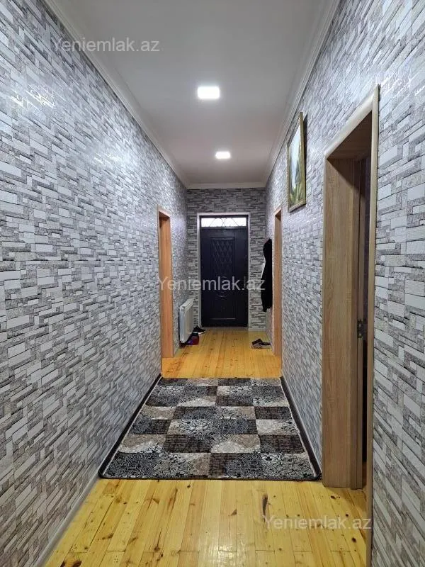Satılır 4 otaqlı həyət evi 102 m²