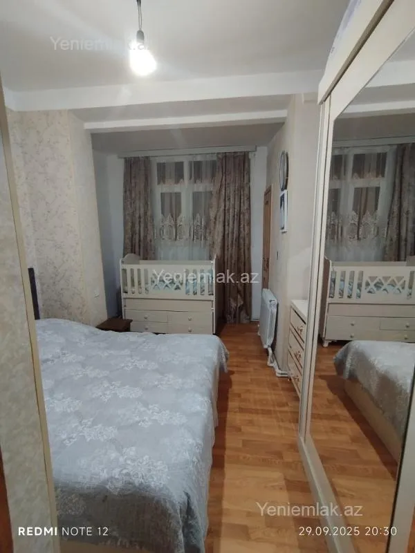 Satılır 2 otaqlı köhnə tikili 45 m²