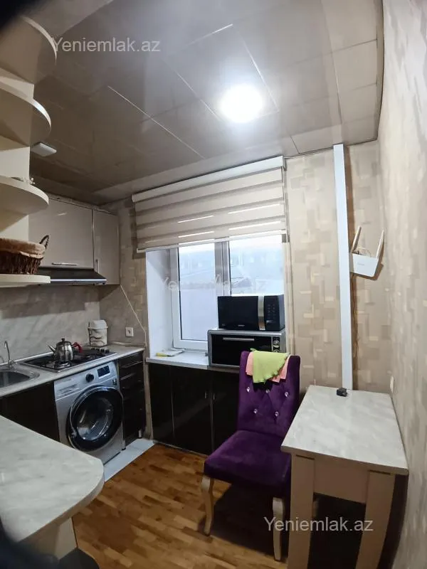 Satılır 3 otaqlı köhnə tikili 72 m²