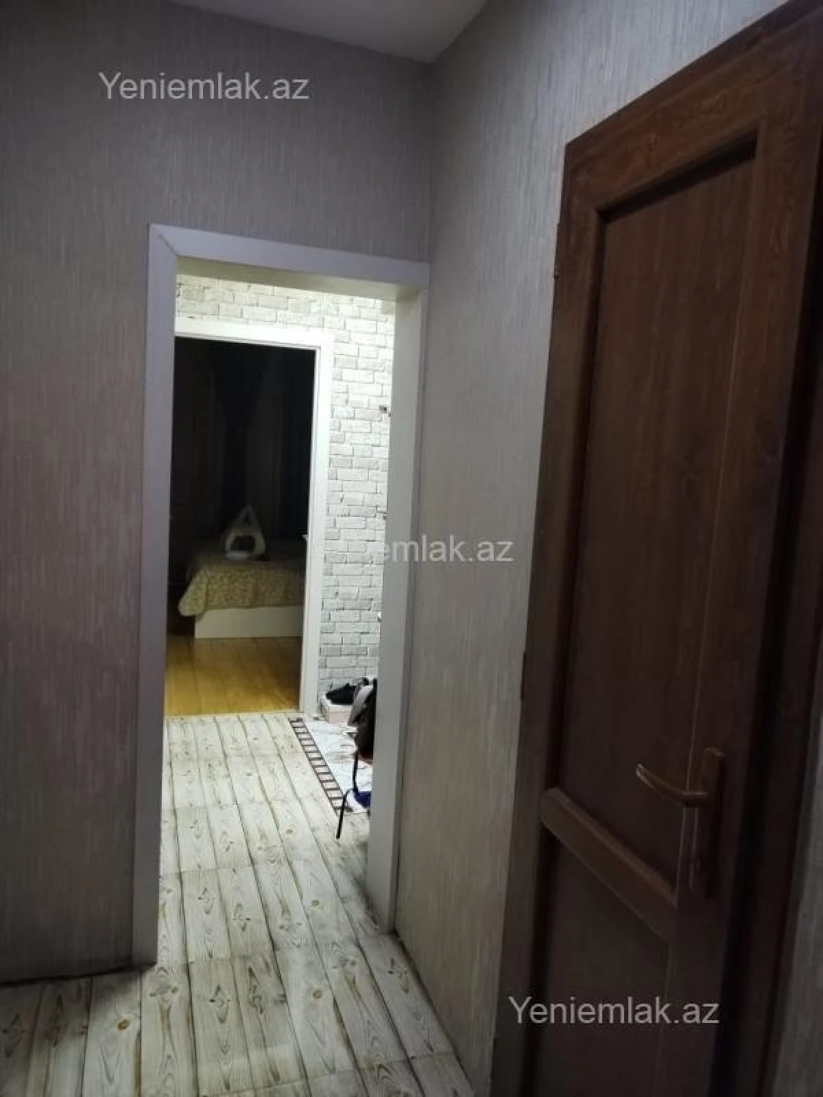 Satılır 2 otaqlı köhnə tikili 60 m²