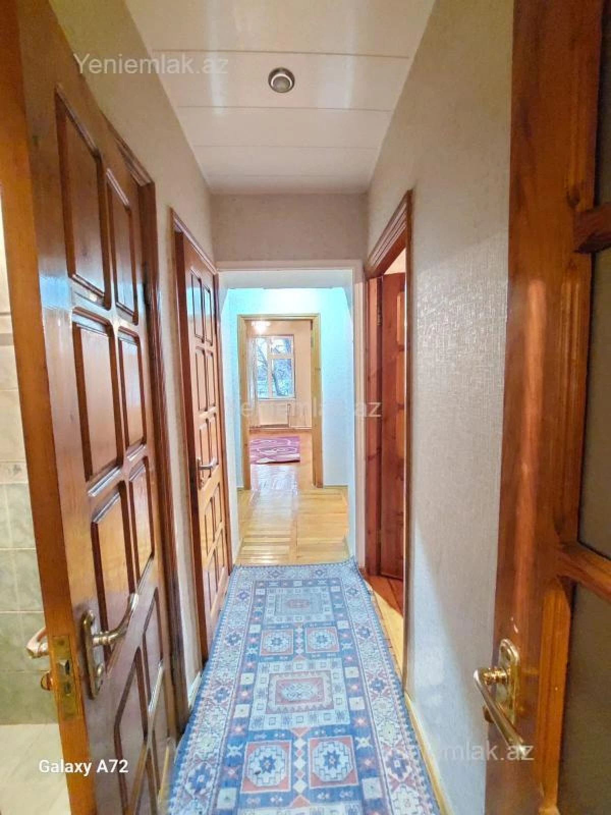 Satılır 3 otaqlı köhnə tikili 72 m²