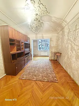 Satılır 3 otaqlı köhnə tikili 72 m²
