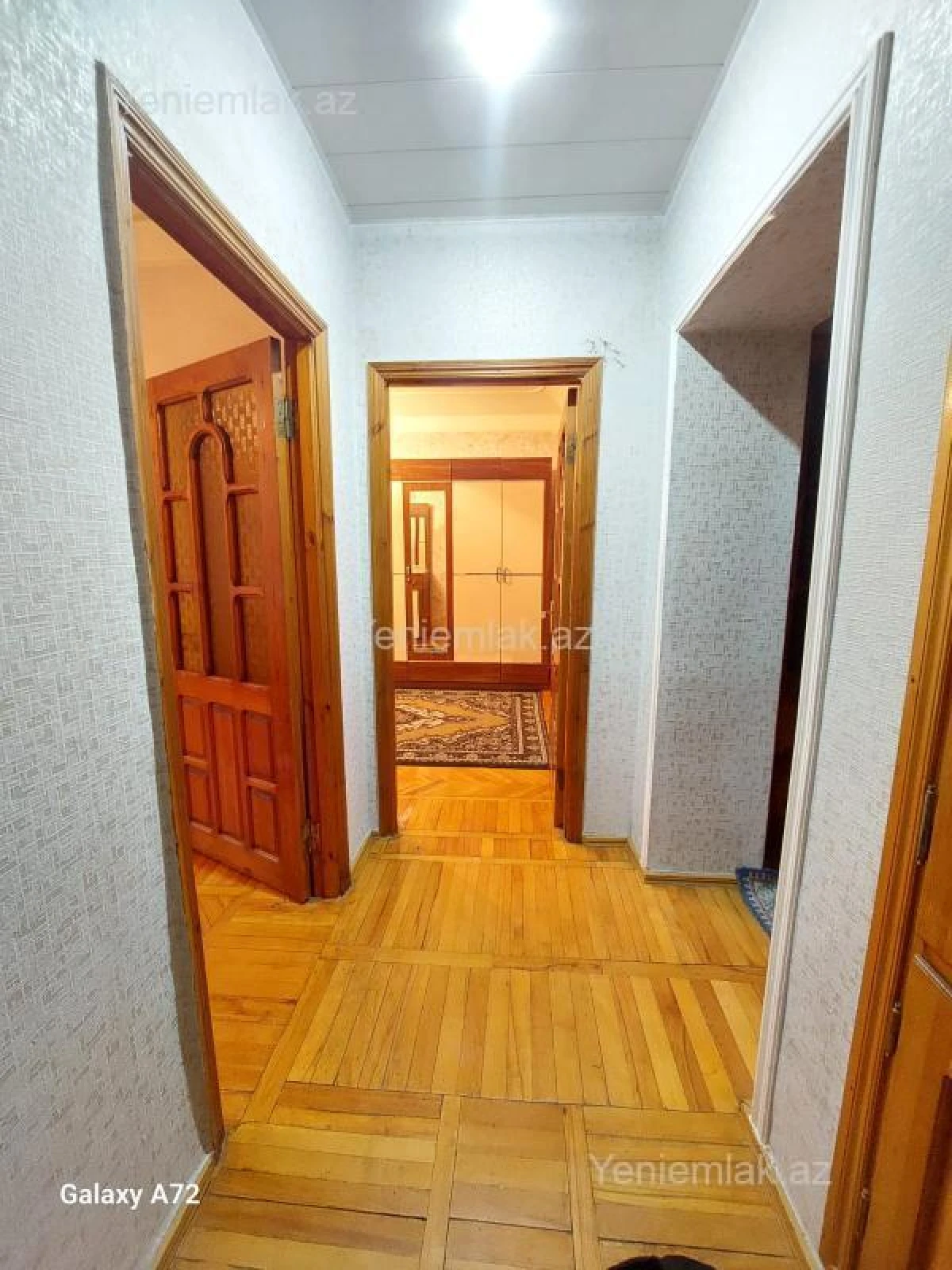 Satılır 3 otaqlı köhnə tikili 72 m²
