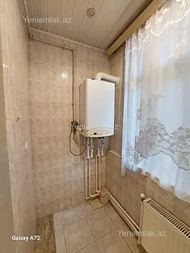 Satılır 3 otaqlı köhnə tikili 72 m²