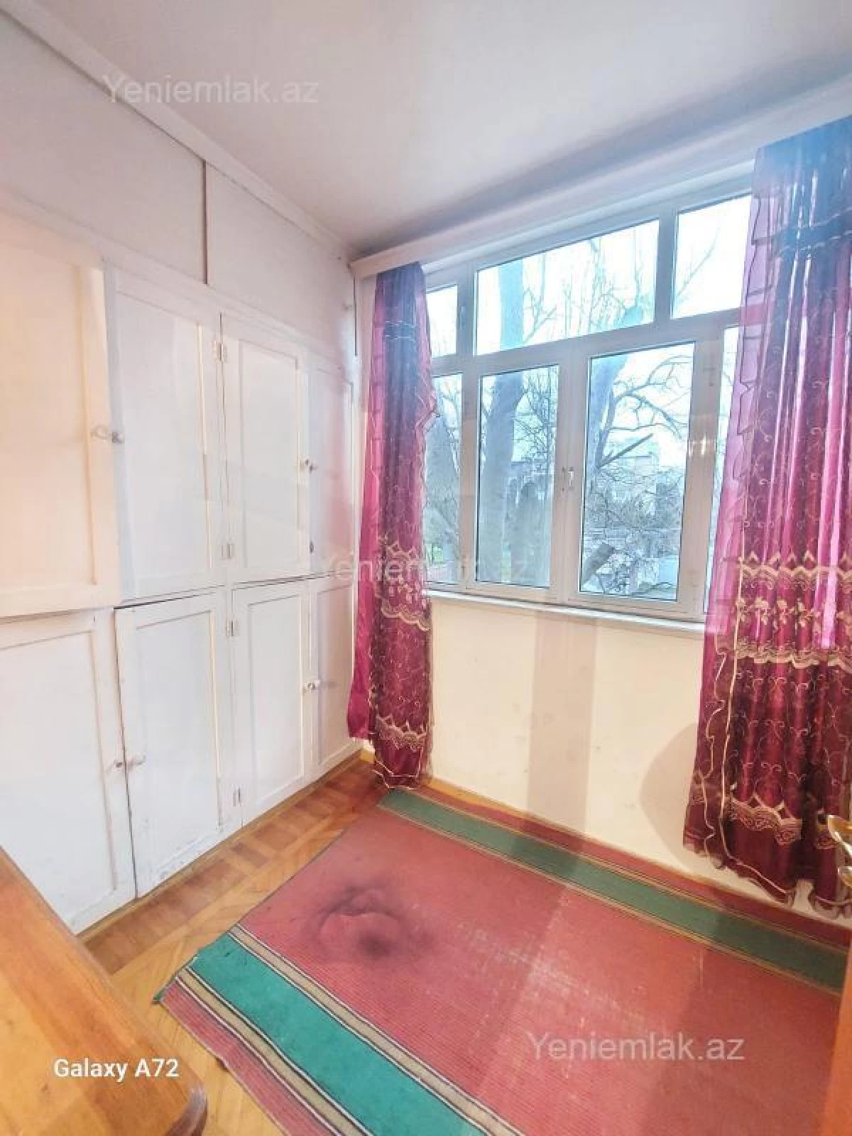 Satılır 3 otaqlı köhnə tikili 72 m²