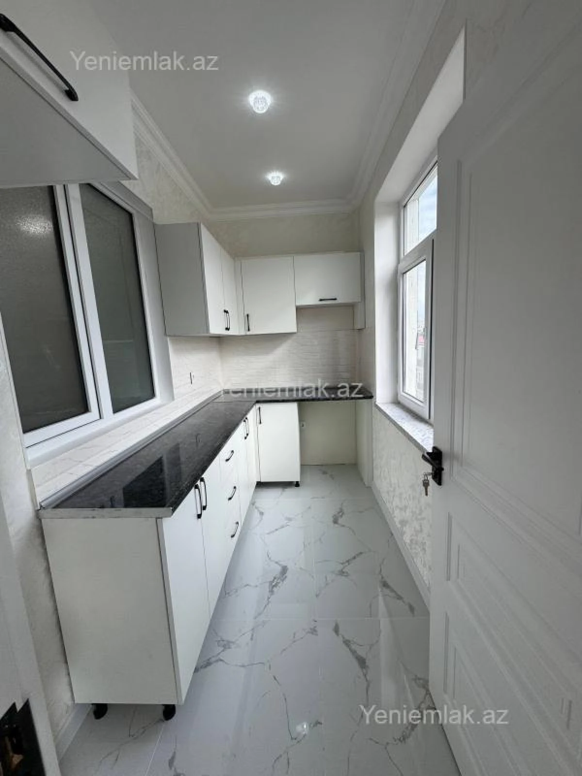 Satılır 2 otaqlı yeni tikili 44 m²