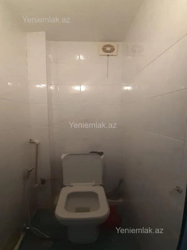 Satılır 3 otaqlı köhnə tikili 85 m²