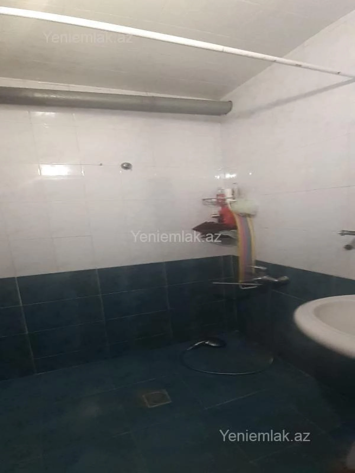 Satılır 3 otaqlı köhnə tikili 85 m²