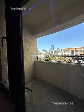 Satılır 2 otaqlı yeni tikili 70 m²