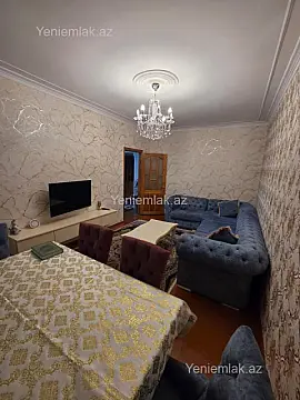 Satılır 4 otaqlı köhnə tikili 82 m²