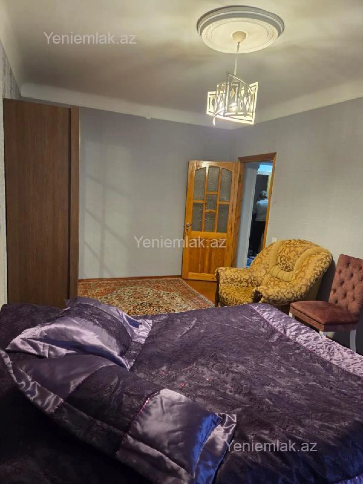 Satılır 4 otaqlı köhnə tikili 82 m²