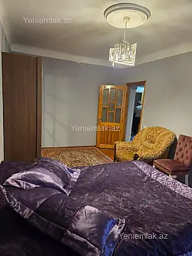 Satılır 4 otaqlı köhnə tikili 82 m²