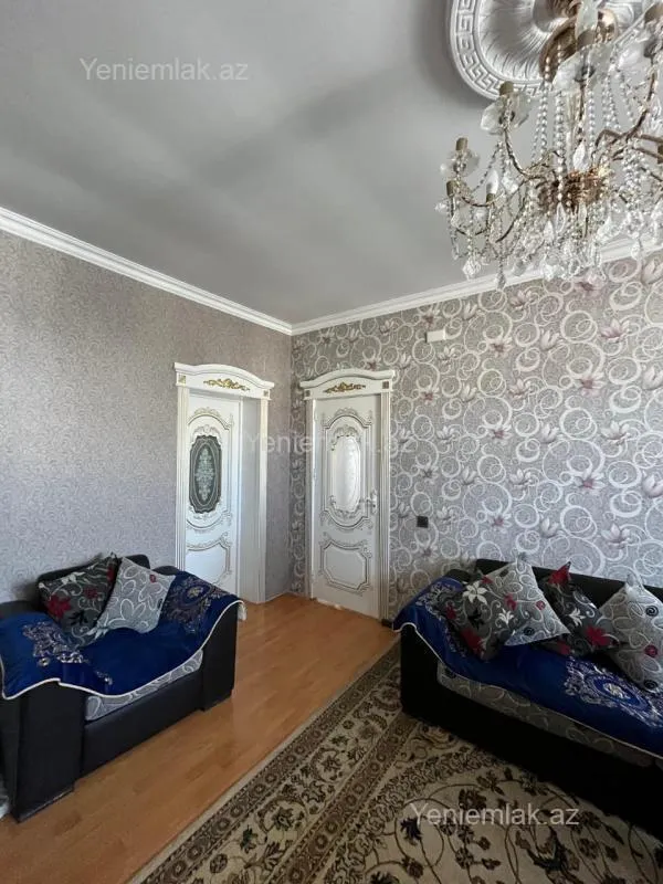 Satılır 3 otaqlı köhnə tikili 76 m²