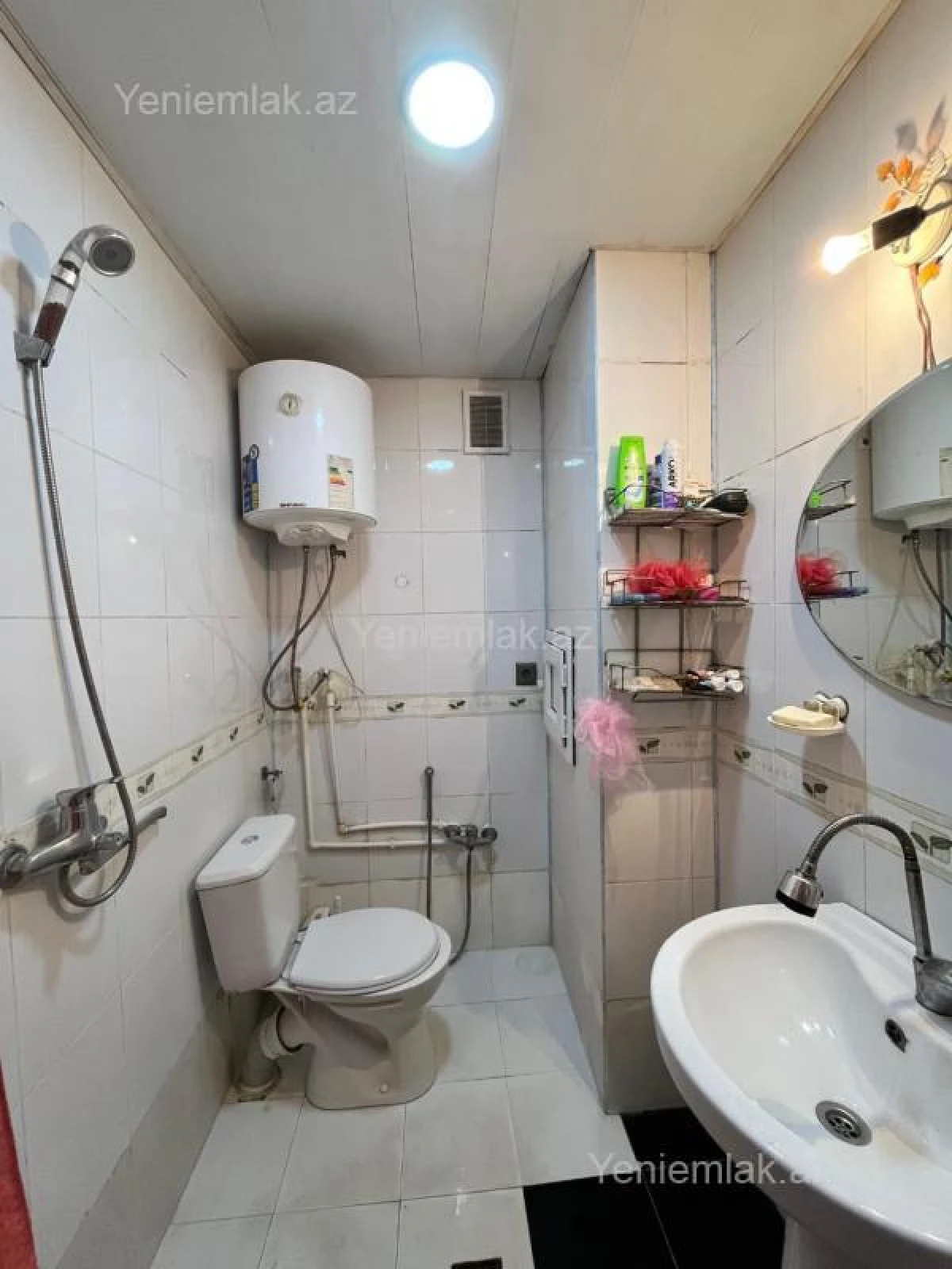 Satılır 3 otaqlı köhnə tikili 76 m²