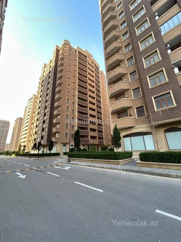 Satılır 3 otaqlı yeni tikili 108 m²