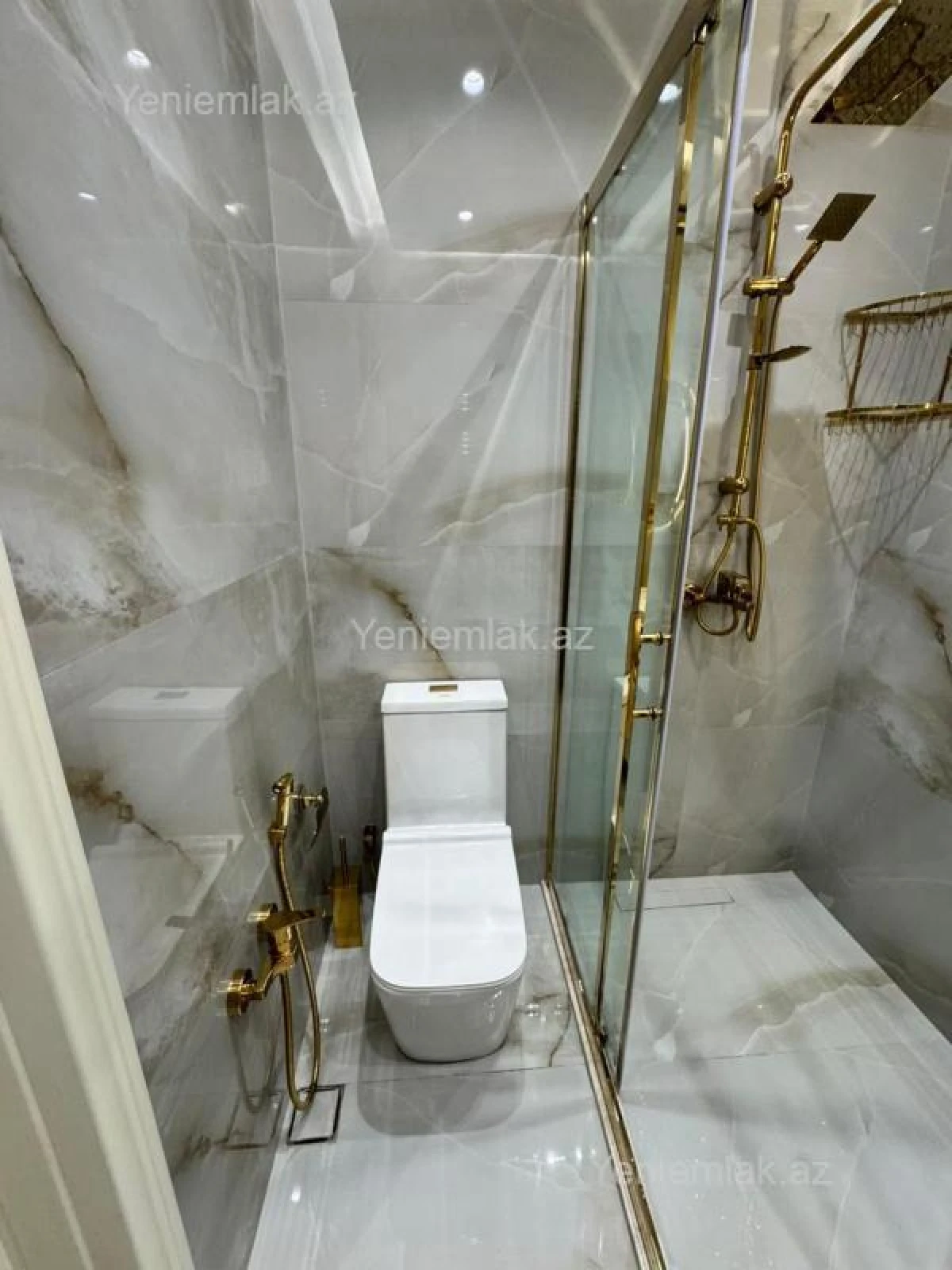 Satılır 2 otaqlı yeni tikili 75 m²