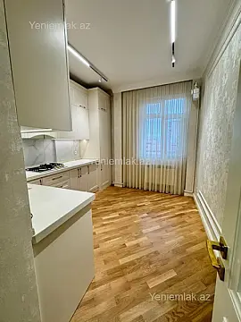Satılır 2 otaqlı yeni tikili 75 m²