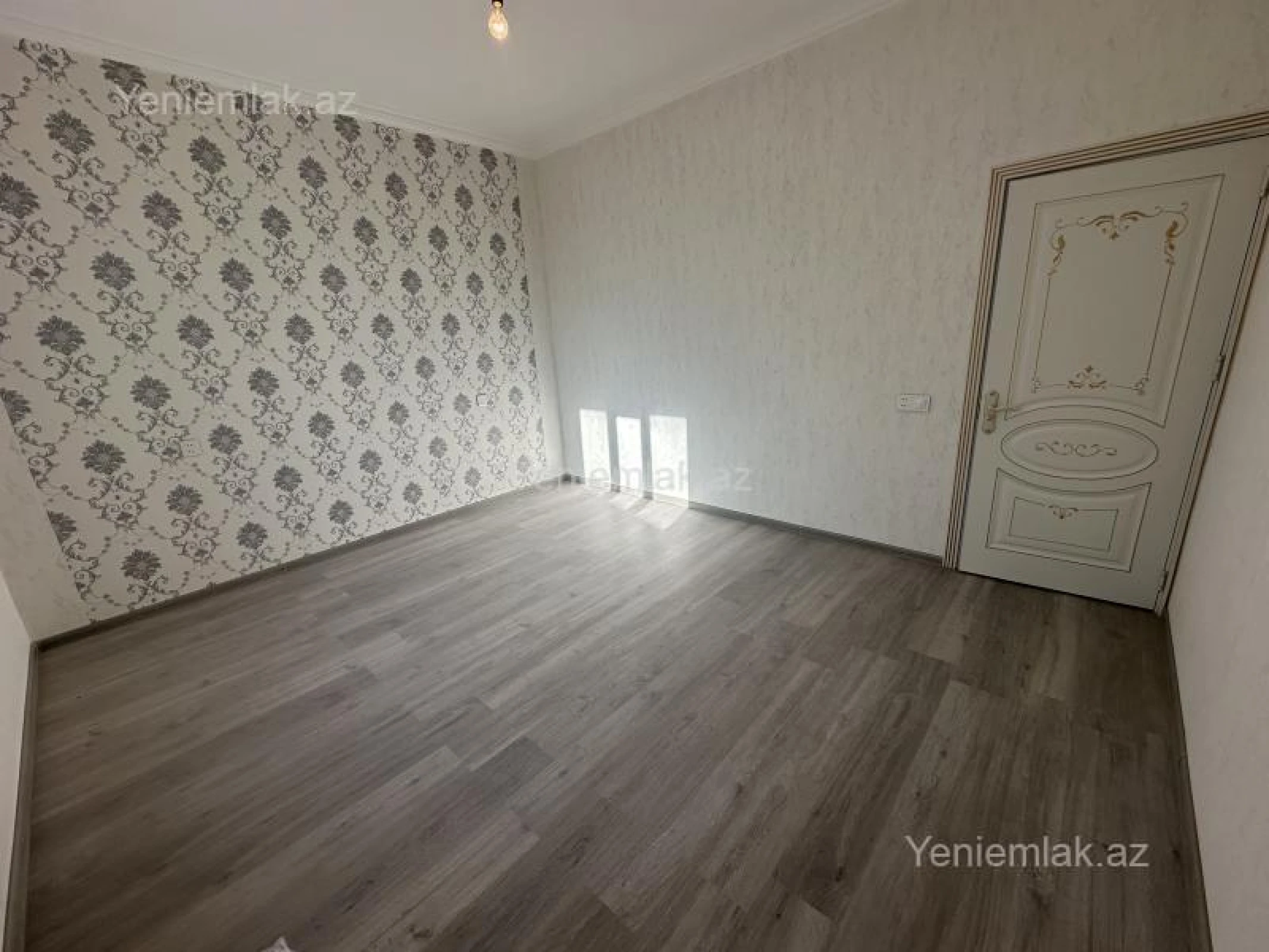 Satılır 4 otaqlı həyət evi 180 m²