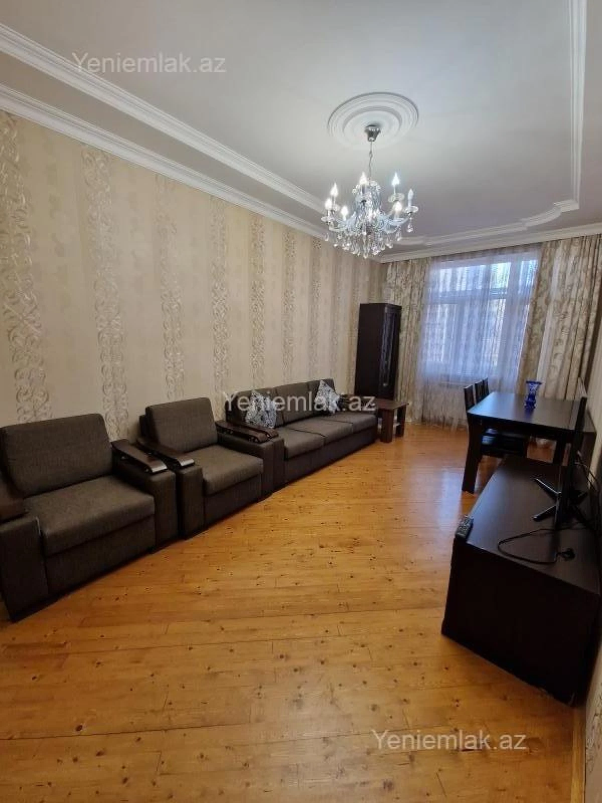 Satılır 3 otaqlı yeni tikili 107 m²