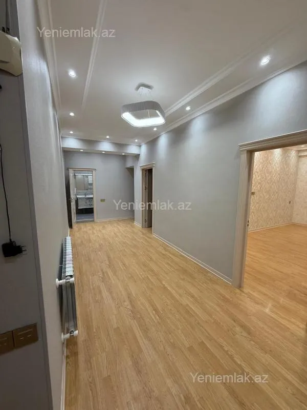Satılır 2 otaqlı yeni tikili 86 m²