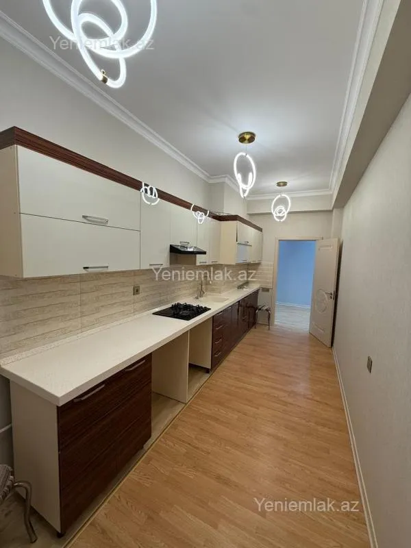 Satılır 2 otaqlı yeni tikili 86 m²