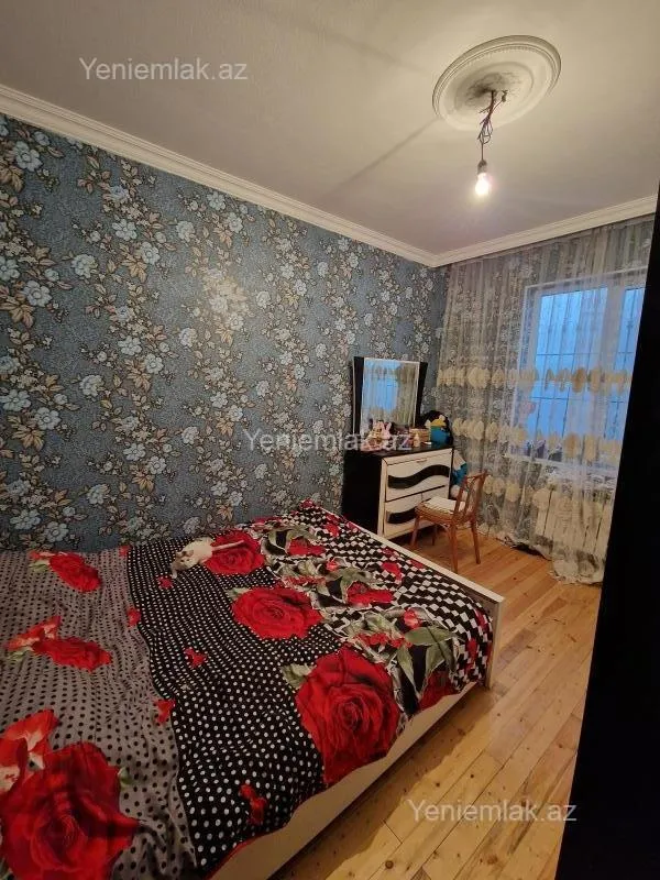 Satılır 3 otaqlı həyət evi 80 m²