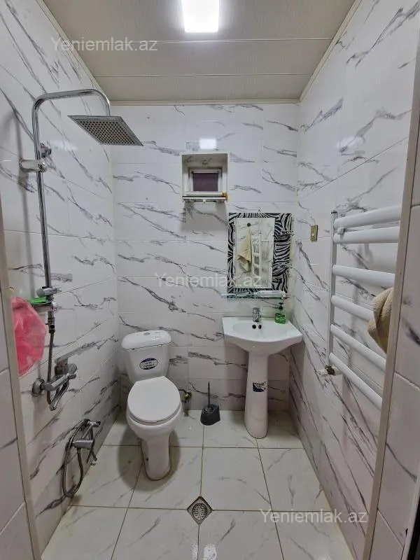 Satılır 3 otaqlı həyət evi 80 m²