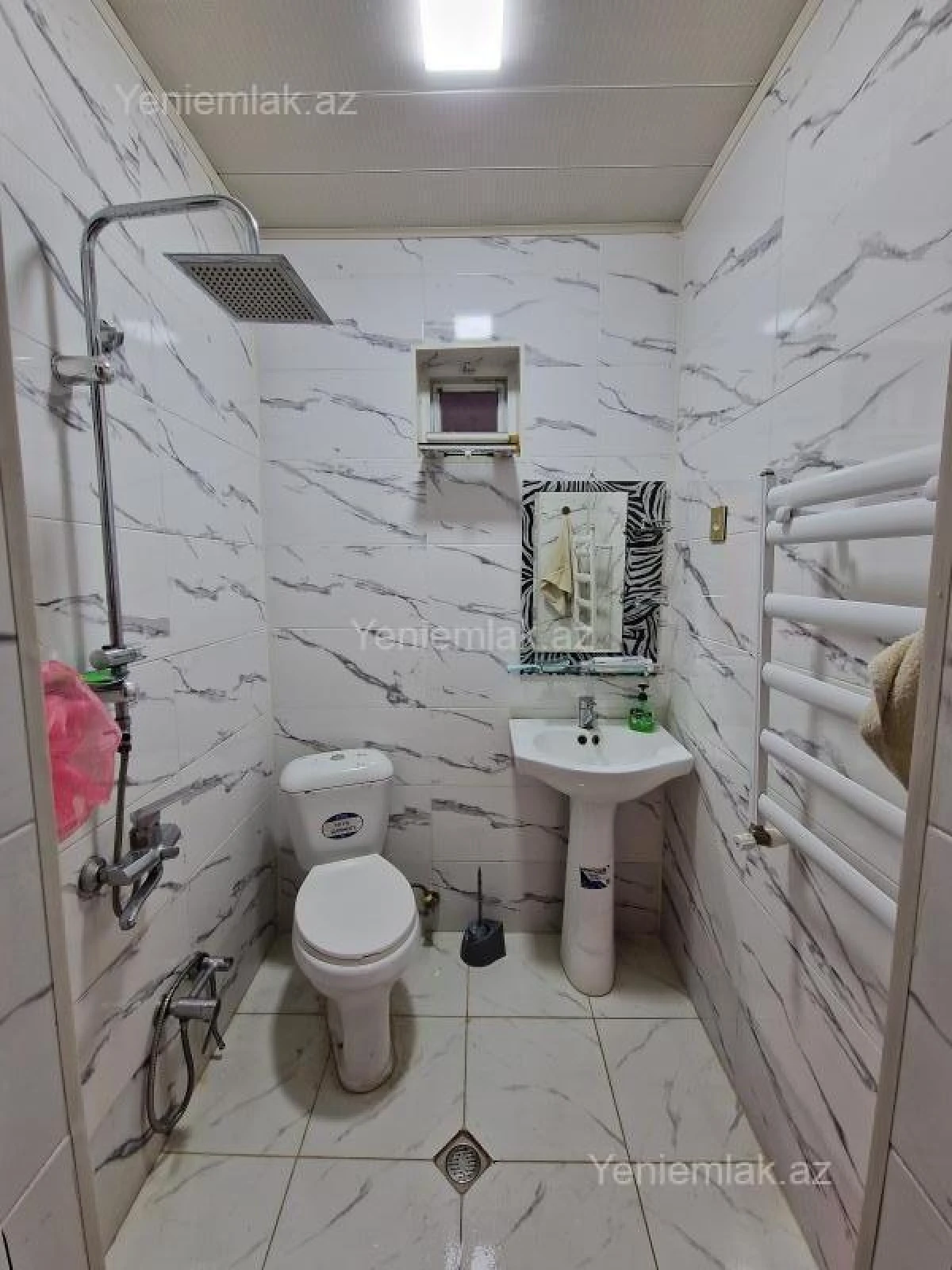 Satılır 3 otaqlı həyət evi 80 m²