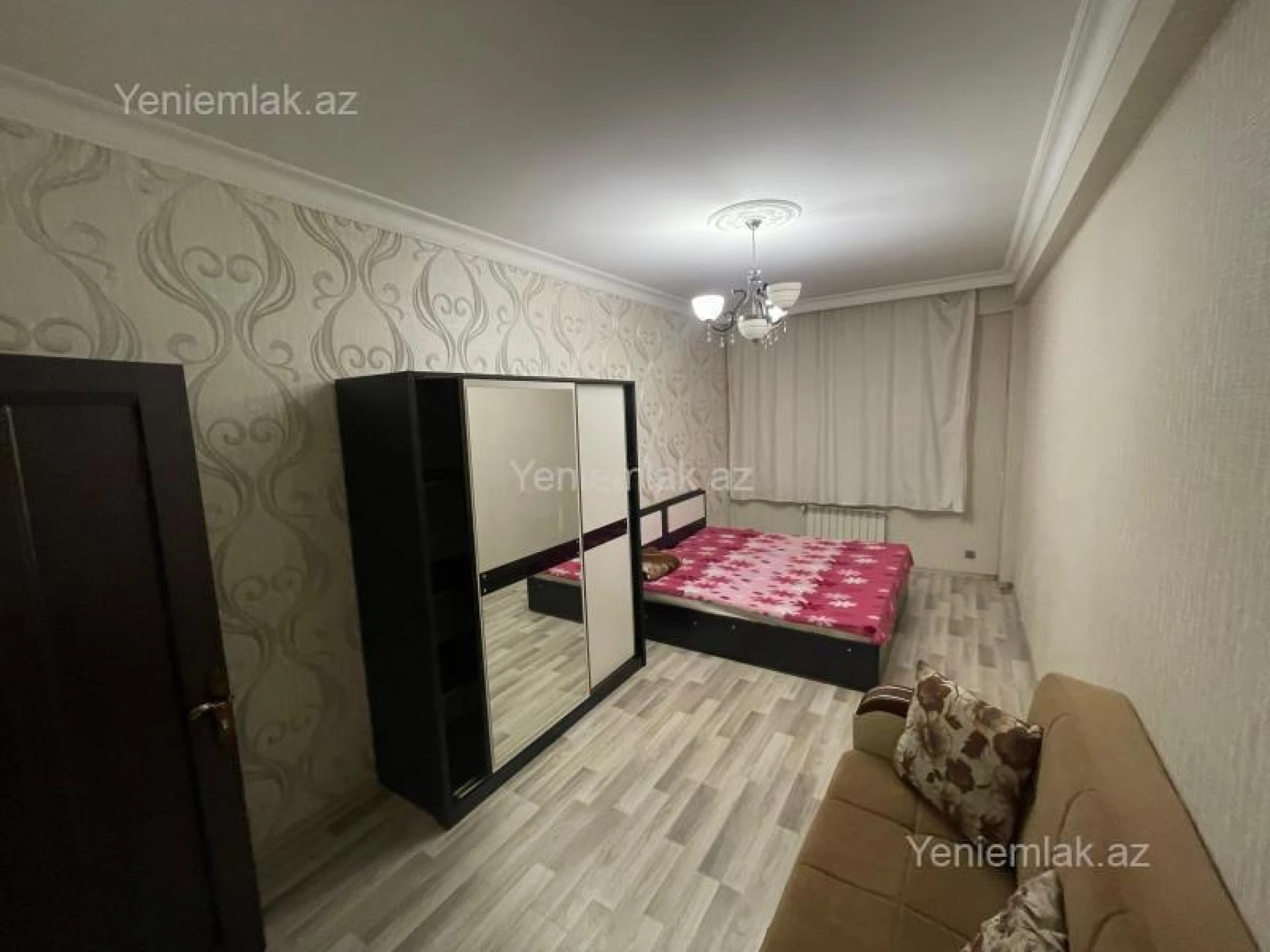 Satılır 4 otaqlı yeni tikili 125 m²