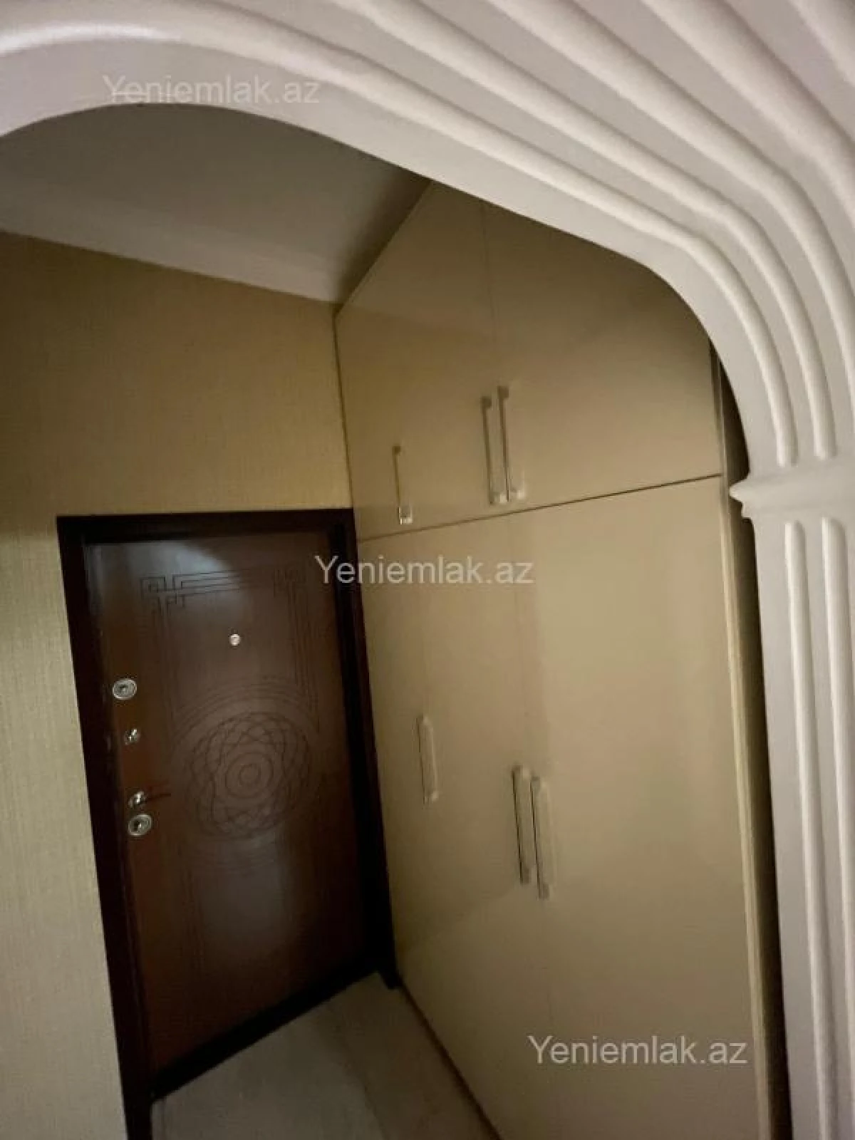 Satılır 4 otaqlı yeni tikili 125 m²