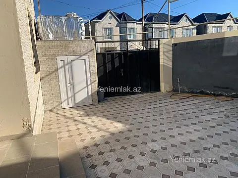 Satılır 4 otaqlı həyət evi 108 m²
