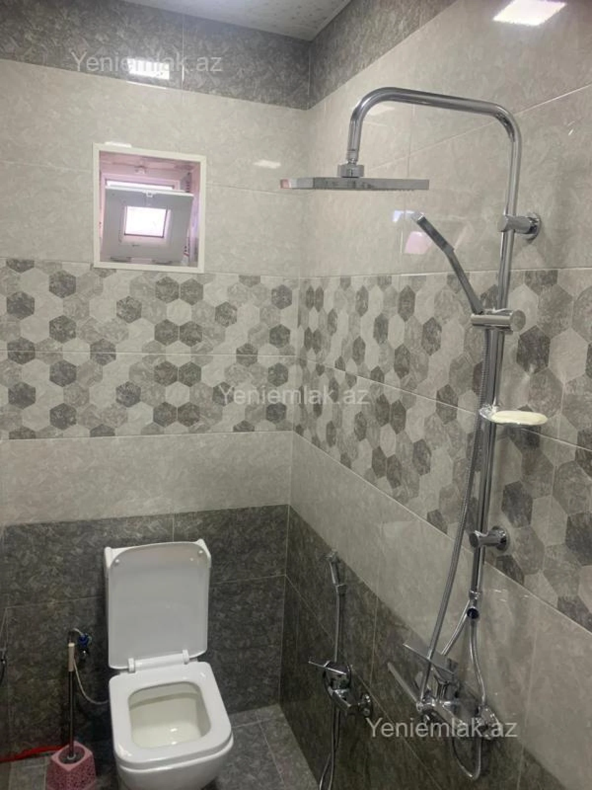 Satılır 4 otaqlı həyət evi 108 m²