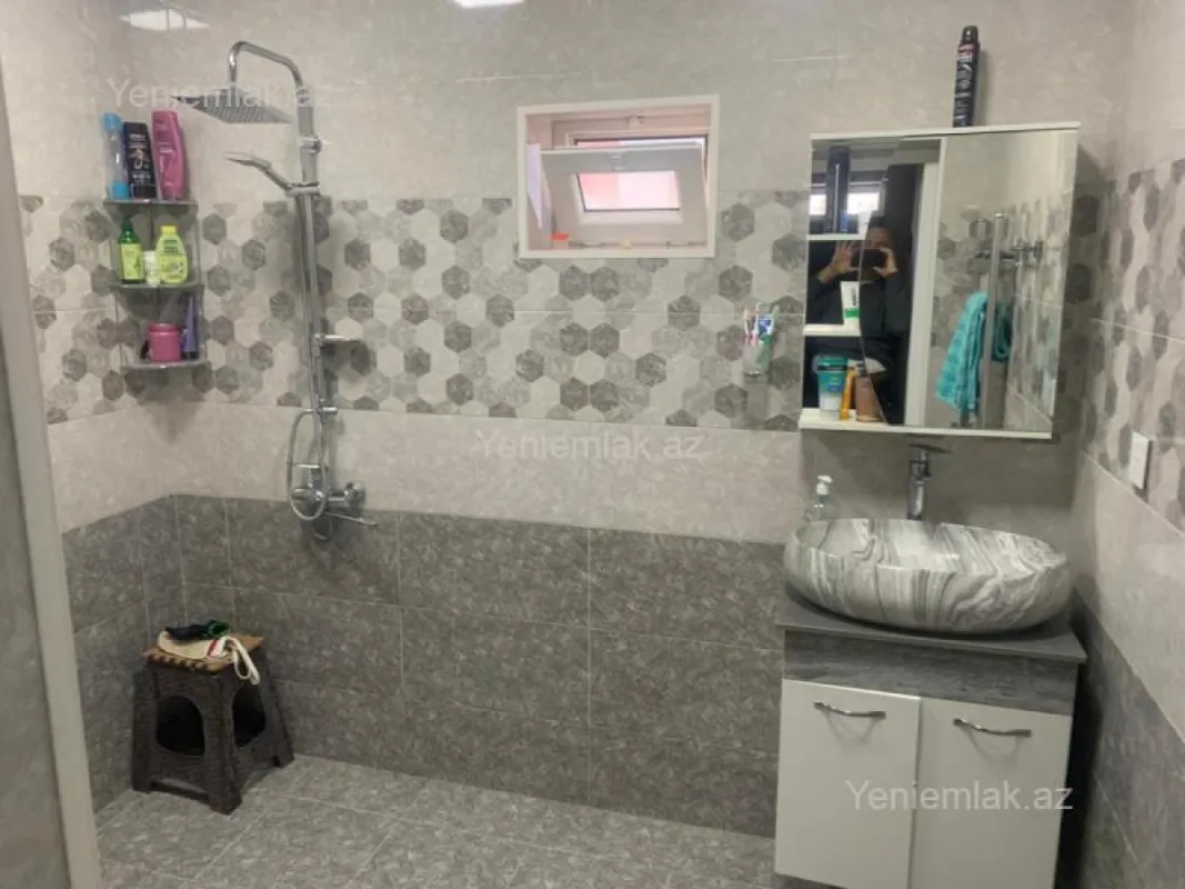 Satılır 4 otaqlı həyət evi 108 m²