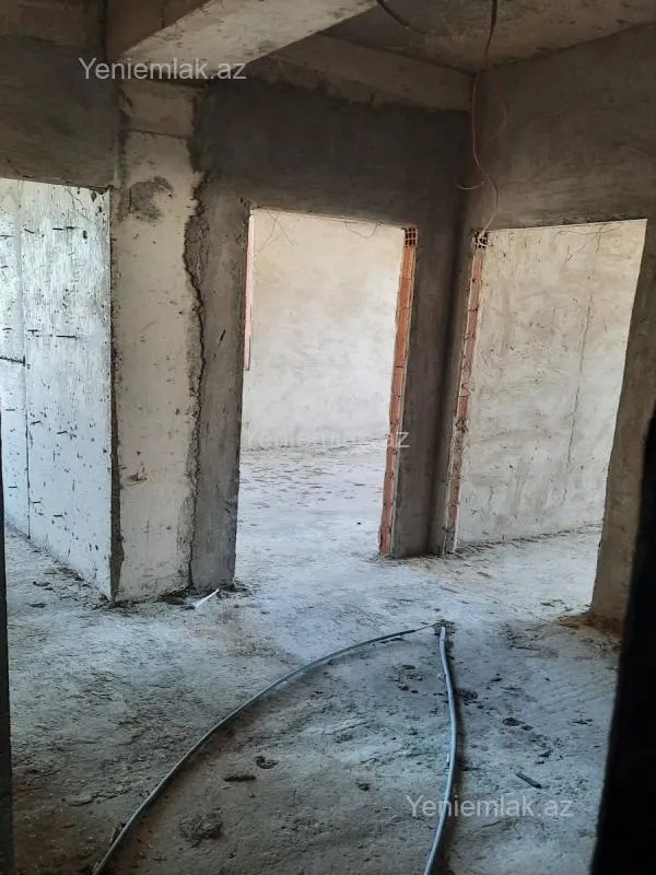 Satılır 2 otaqlı yeni tikili 74 m²