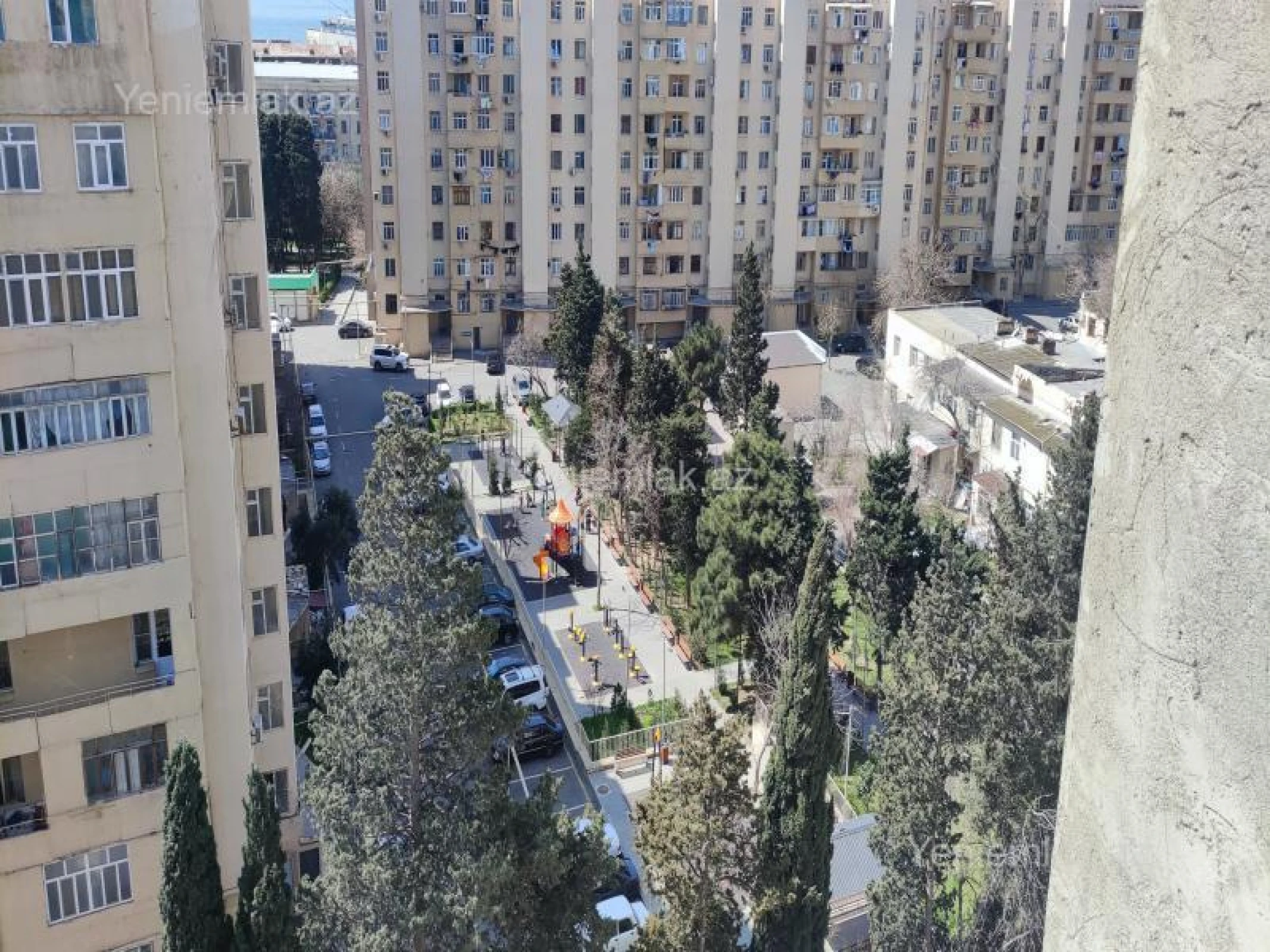 Satılır 2 otaqlı yeni tikili 74 m²