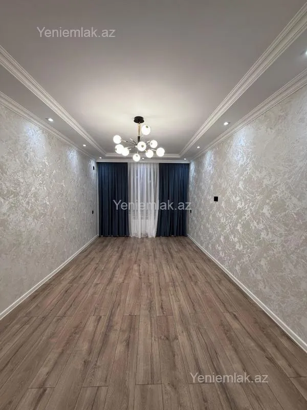 Satılır 3 otaqlı köhnə tikili 82 m²